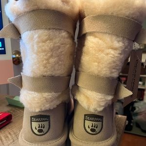 BEARPAW Boots